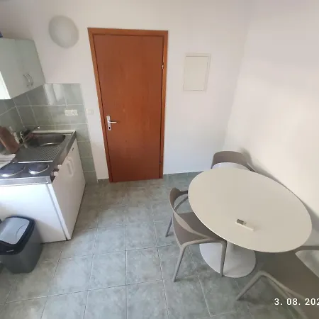 Aqua Apartments Omis Exterior photo