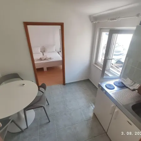 Aqua Apartments Omis Exterior photo