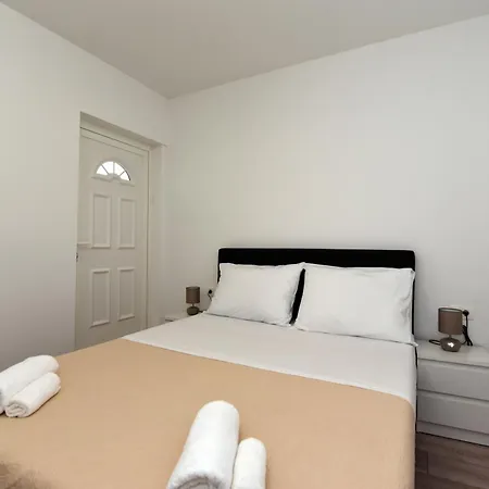 Aqua Apartments Omis Exterior photo