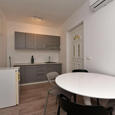 Aqua Apartments Omis Exterior photo