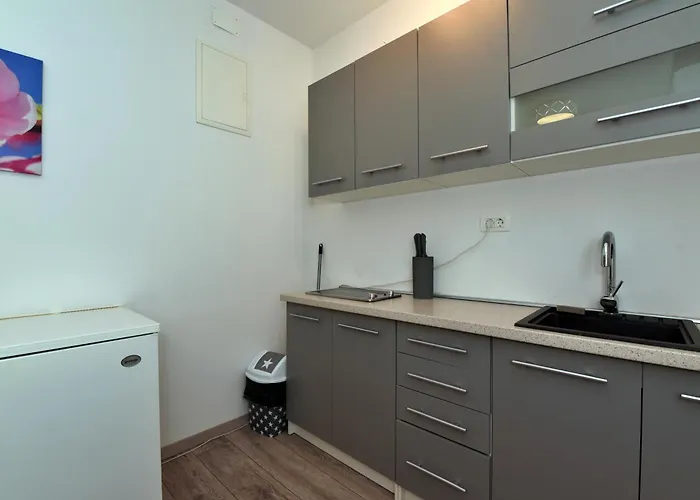 Aqua Apartments